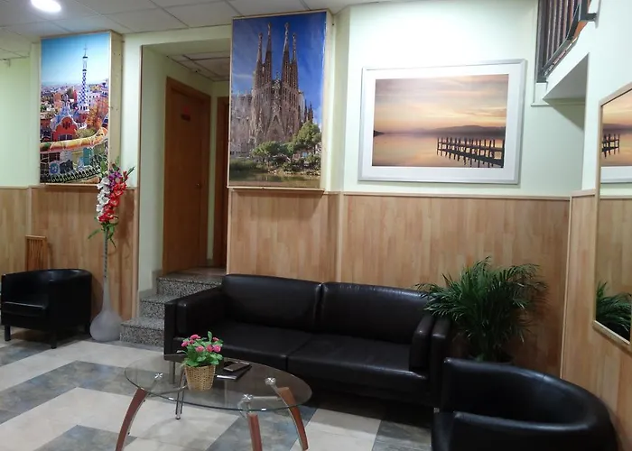 Hostal Mont ThaborHostal